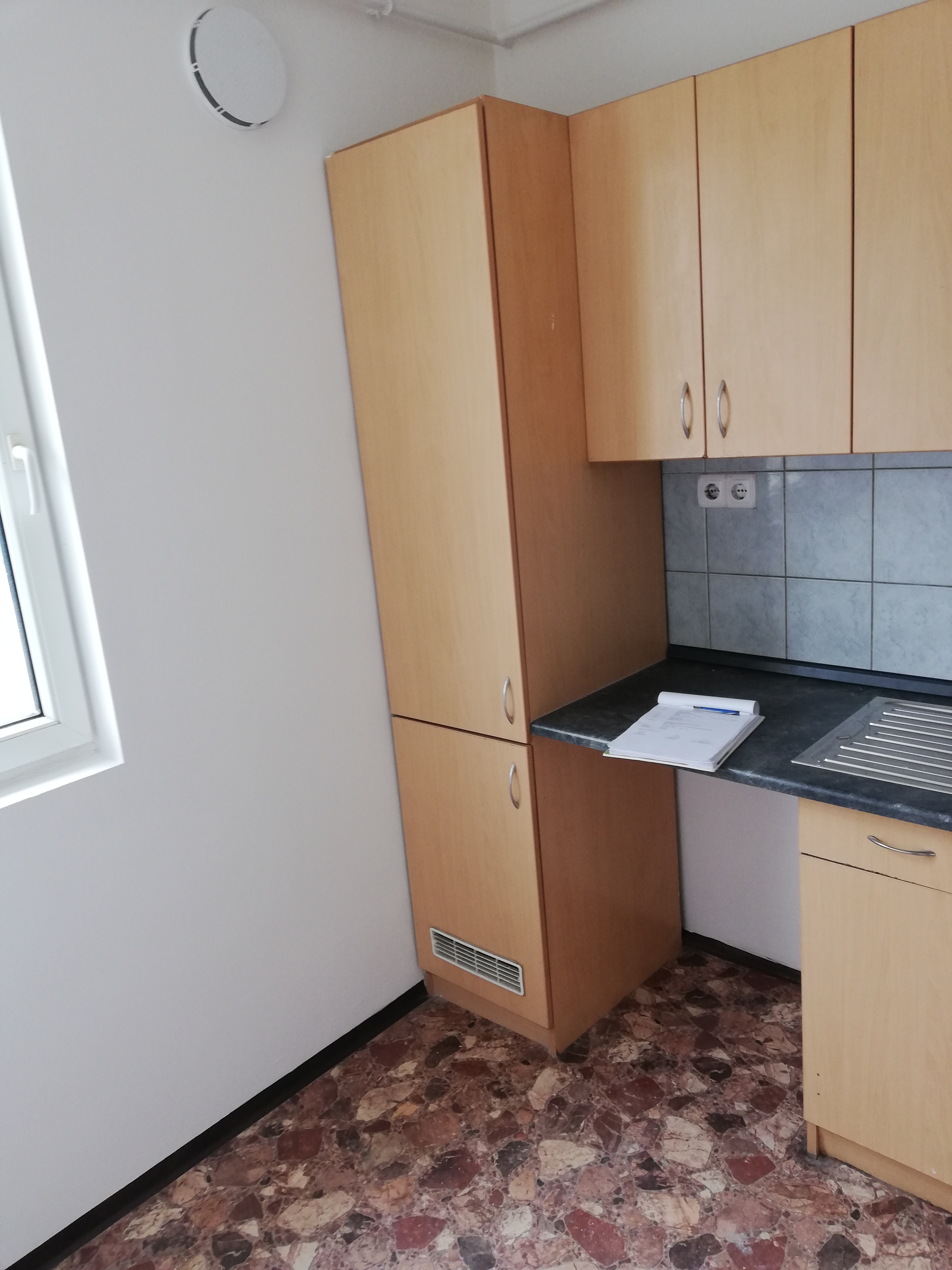Tartalom - Közlemény - bérlakásokra kiírt lakáspályázatok beadási határidejérõl