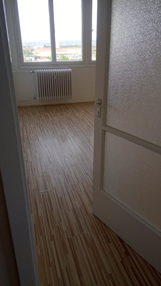 Tartalom - Közlemény - bérlakásokra kiírt lakáspályázatok beadási határidejérõl
