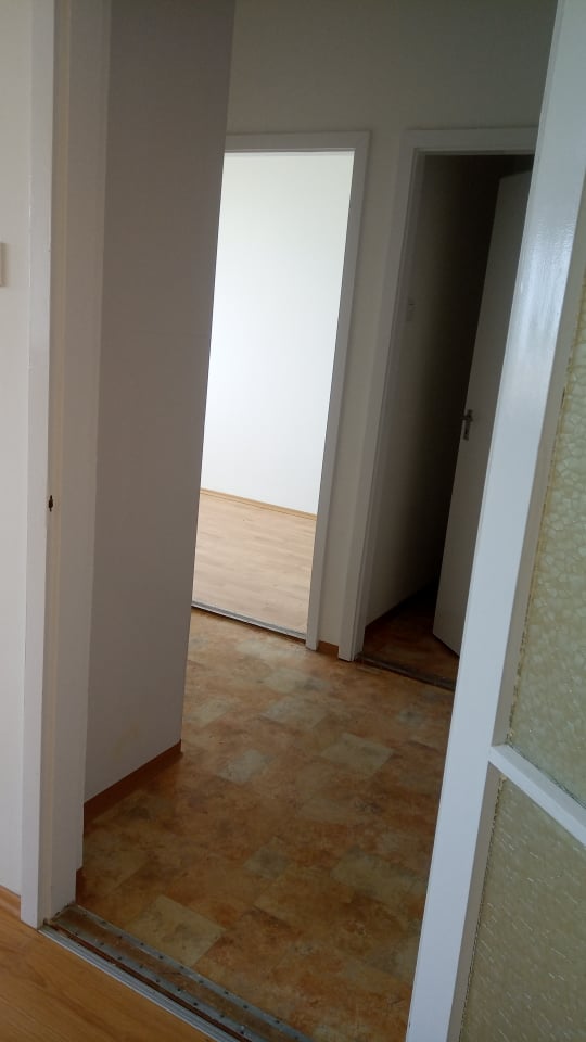 Tartalom - Közlemény - bérlakásokra kiírt lakáspályázatok beadási határidejérõl