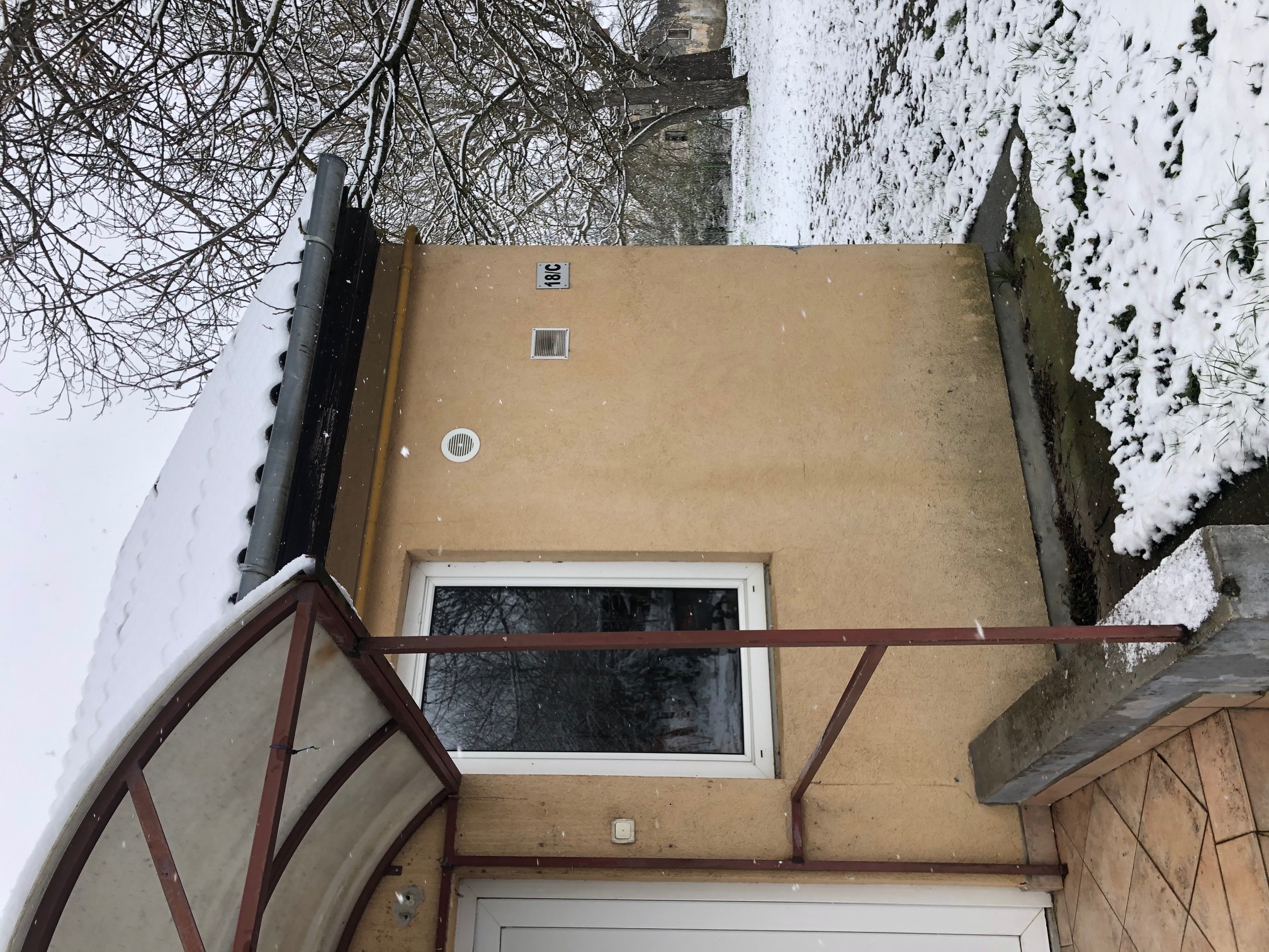 Tartalom - Közlemény - bérlakásokra kiírt lakáspályázatok beadási határidejérõl